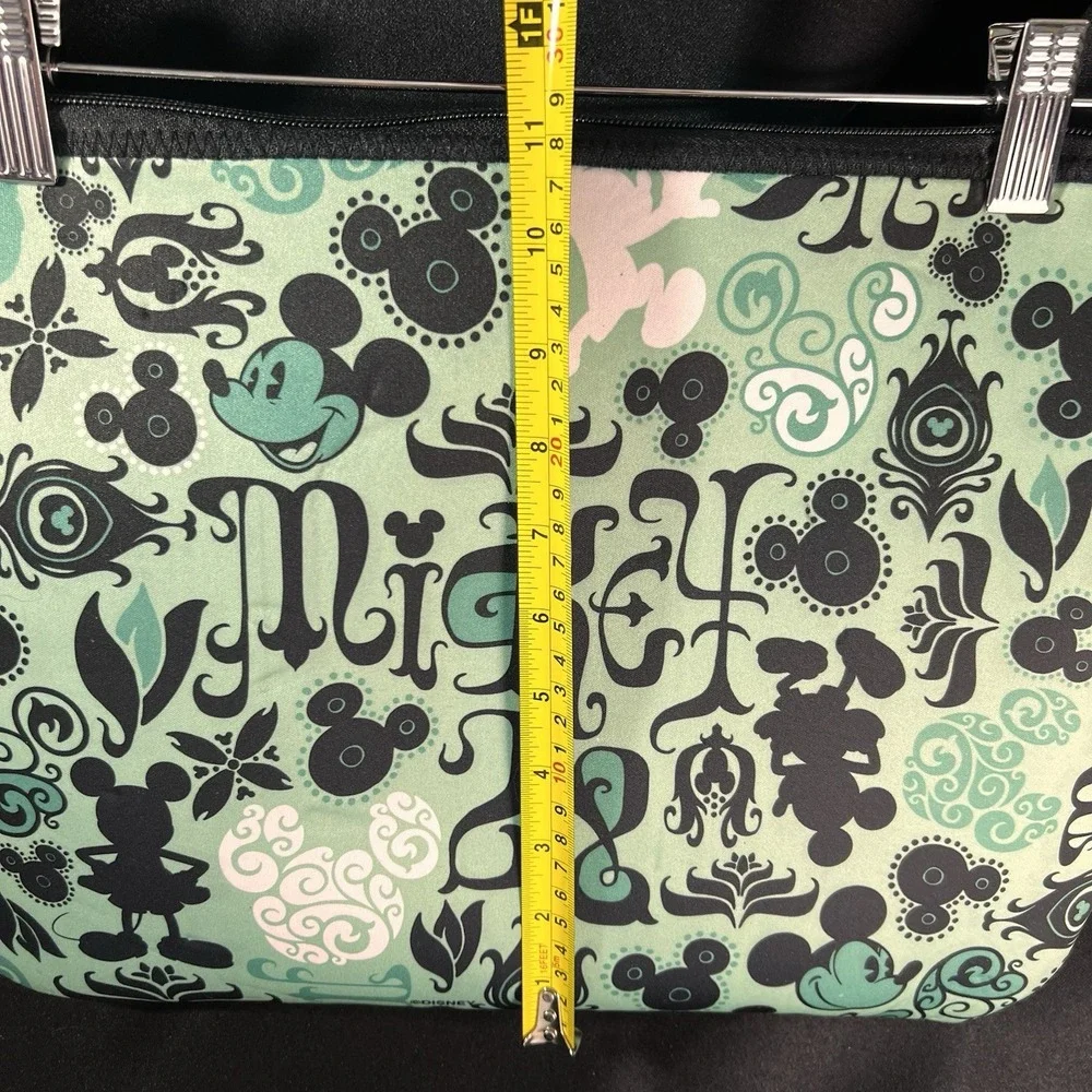 Disney Laptop Sleeve Unisex Medium Green Excellent Mickey Mouse Reversible Tech